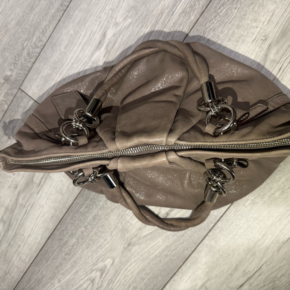 COACH Y2K Madison Sophia Gray Leather Shoulder Purse J1293-F22563 Shimmering - Picture 4 of 7